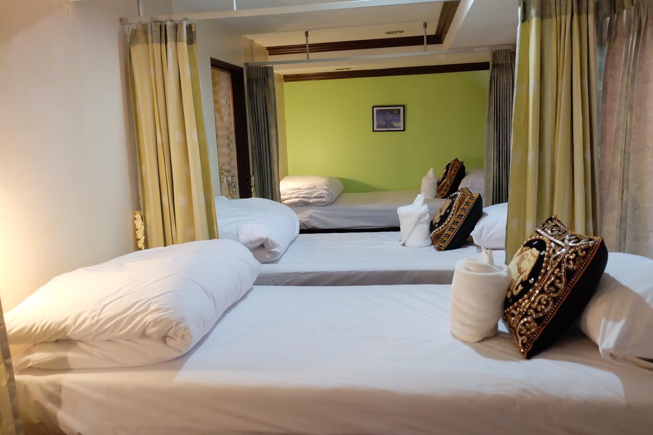 Star Bright Court Hotel Chiang Rai Bagian luar foto