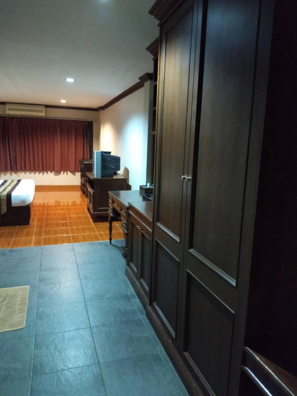 Star Bright Court Hotel Chiang Rai Bagian luar foto